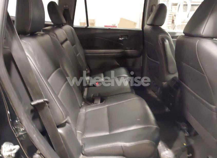 Photo 8 of 2016 Honda Pilot EX-L (VIN 5FNYF6H83GB051051)