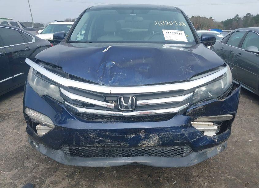 Photo 6 of 2017 Honda Pilot EX-L (VIN 5FNYF6H83HB003745)