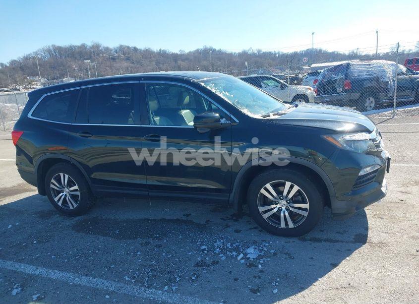 Photo 13 of 2016 Honda Pilot EX-L (VIN 5FNYF6H85GB018424)
