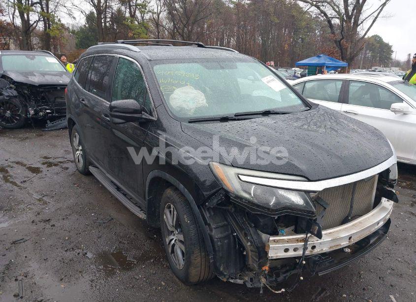 2016 Honda Pilot EX-L (VIN 5FNYF6H86GB055224) main photo