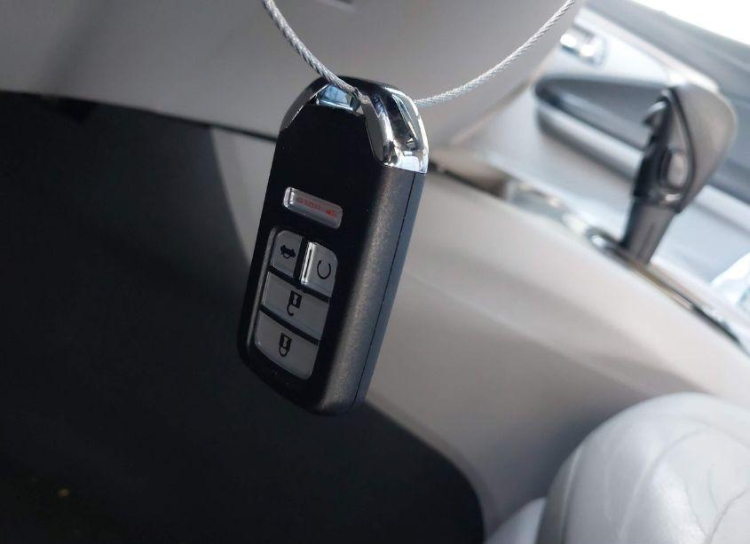 Photo 11 of 2016 Honda Pilot EX-L (VIN 5FNYF6H86GB074145)