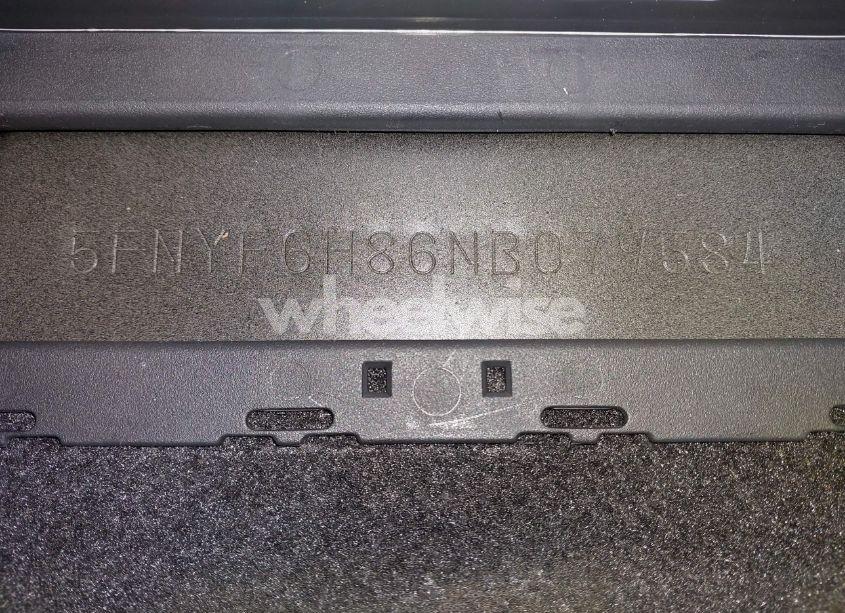 Photo 9 of 2022 Honda Pilot AWD TRAILSPORT (VIN 5FNYF6H86NB079584)