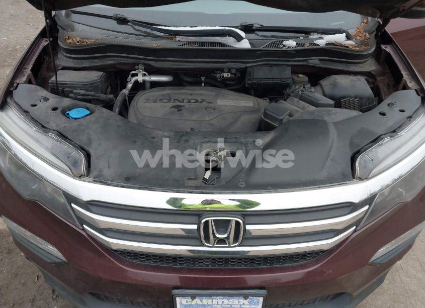 Photo 10 of 2016 Honda Pilot EX-L (VIN 5FNYF6H88GB009653)