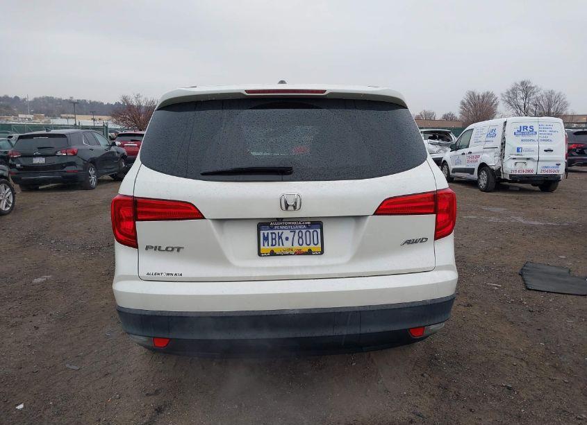 Photo 16 of 2016 Honda Pilot EX-L (VIN 5FNYF6H88GB108408)