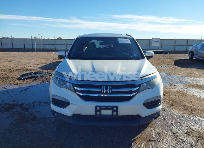 Photo 13 of 2016 Honda Pilot EX-L (VIN 5FNYF6H89GB097662)