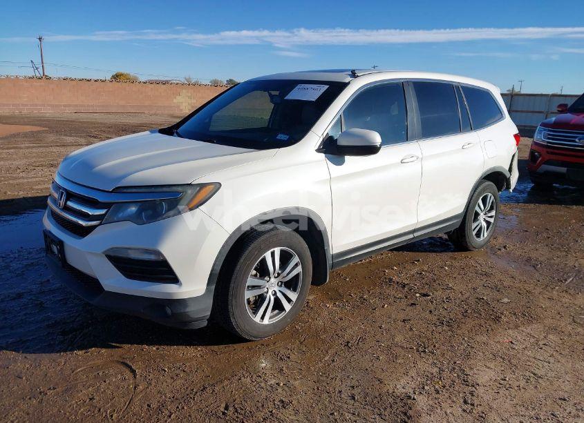 Photo 2 of 2016 Honda Pilot EX-L (VIN 5FNYF6H89GB097662)