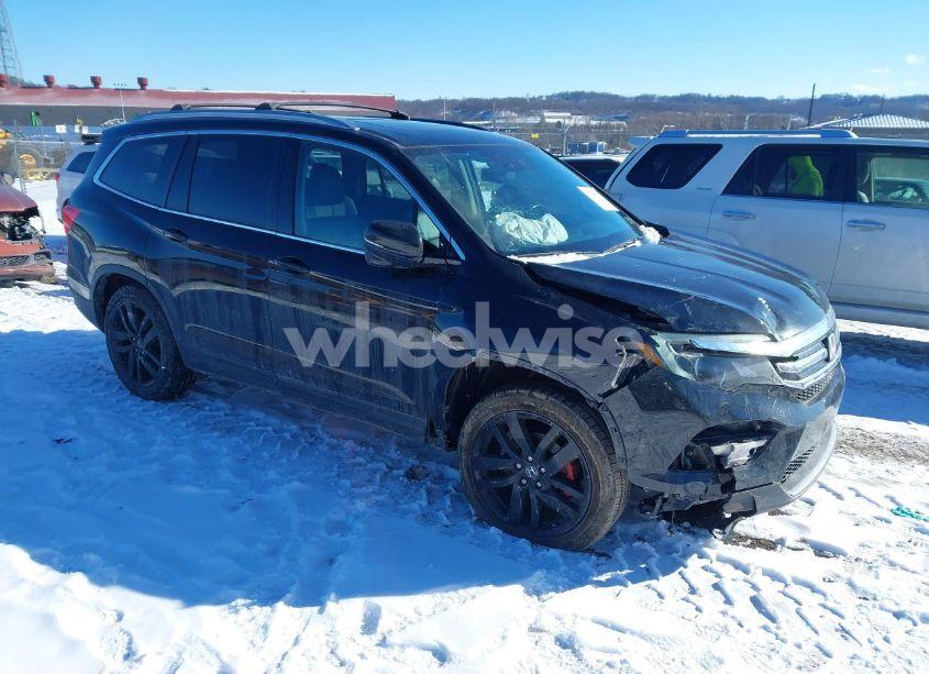 2016 Honda Pilot (VIN 5FNYF6H90GB018789) main photo