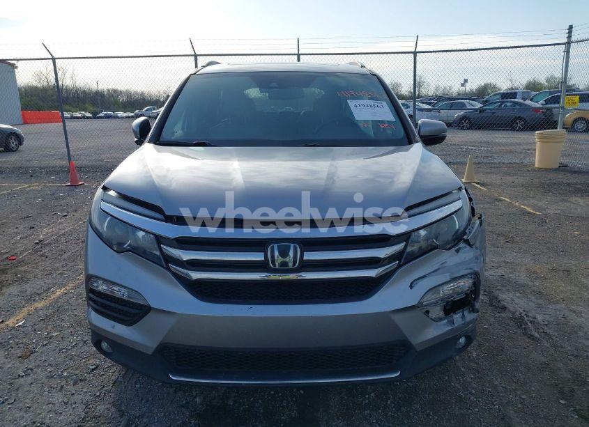 Photo 12 of 2016 Honda Pilot TOURING (VIN 5FNYF6H90GB024902)