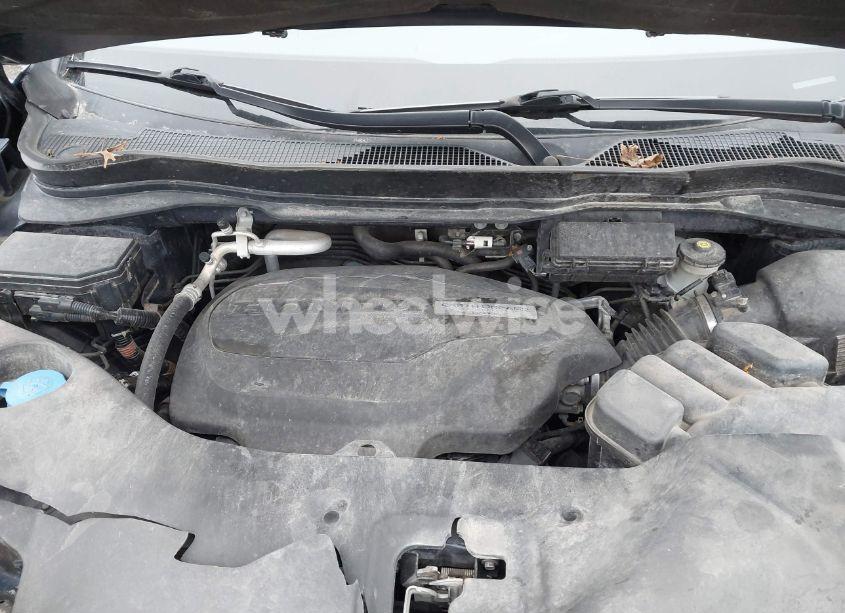 Photo 10 of 2016 Honda Pilot TOURING (VIN 5FNYF6H90GB033664)