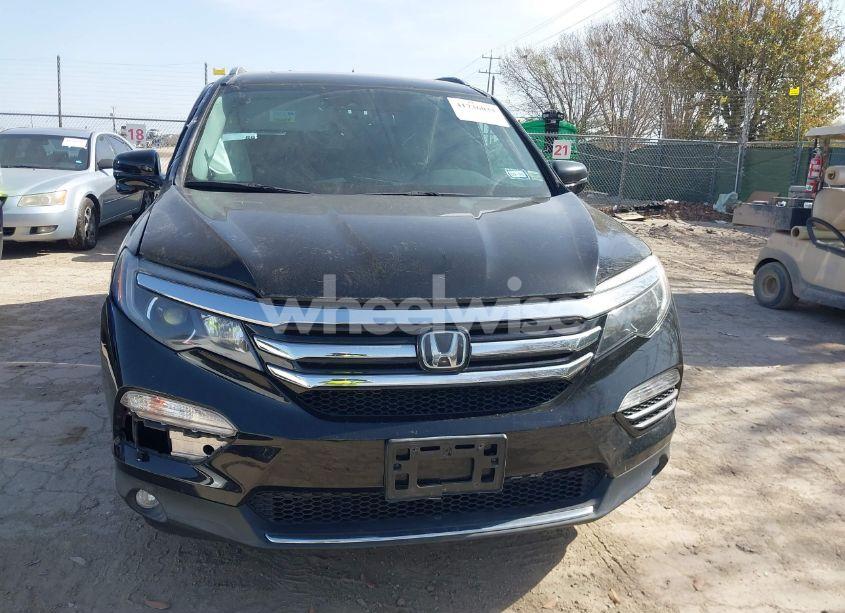 Photo 12 of 2016 Honda Pilot TOURING (VIN 5FNYF6H90GB107620)