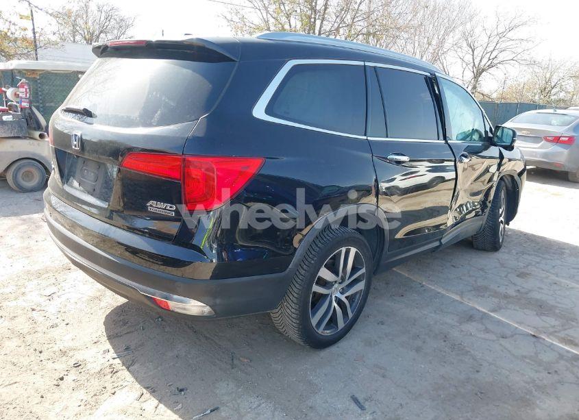 Photo 4 of 2016 Honda Pilot TOURING (VIN 5FNYF6H90GB107620)