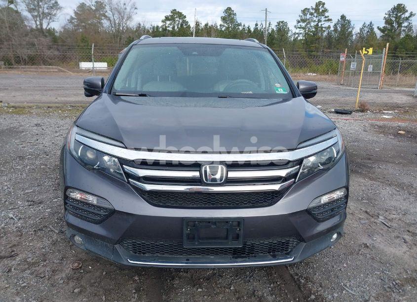 Photo 12 of 2017 Honda Pilot TOURING (VIN 5FNYF6H90HB100202)