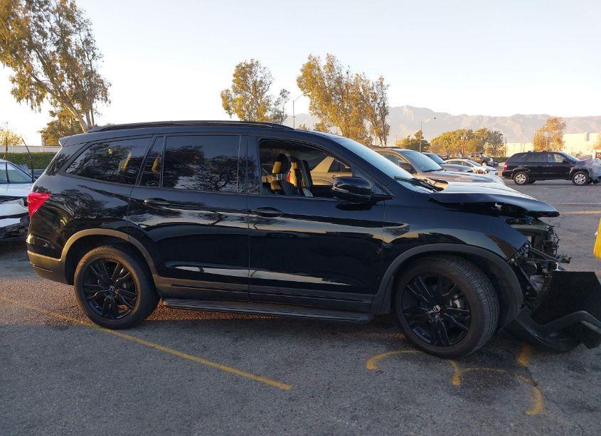 Photo 12 of 2019 Honda Pilot TOURING (VIN 5FNYF6H90KB044253)