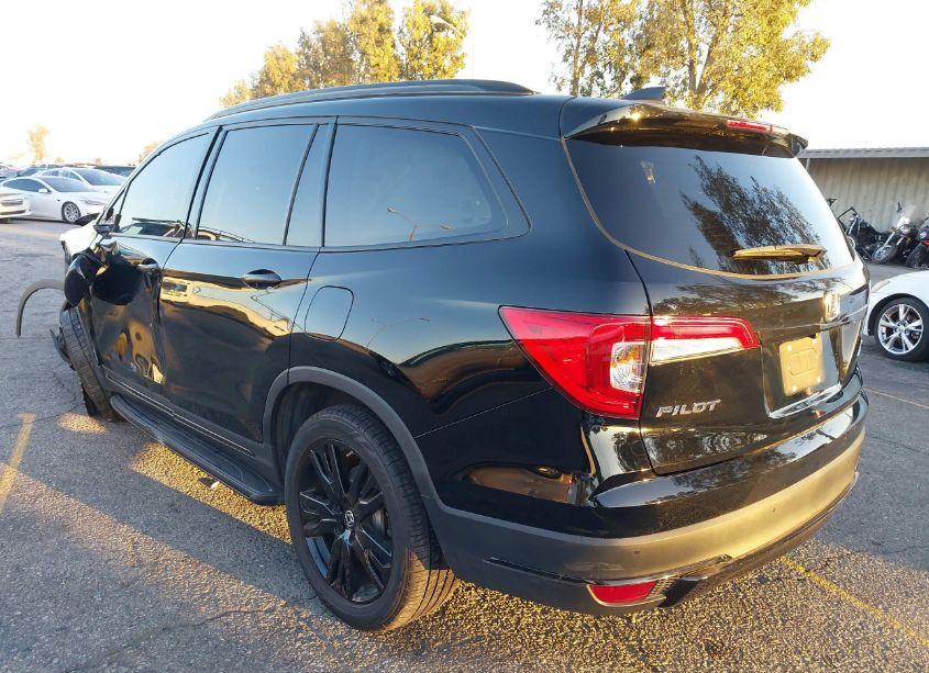 Photo 3 of 2019 Honda Pilot TOURING (VIN 5FNYF6H90KB044253)