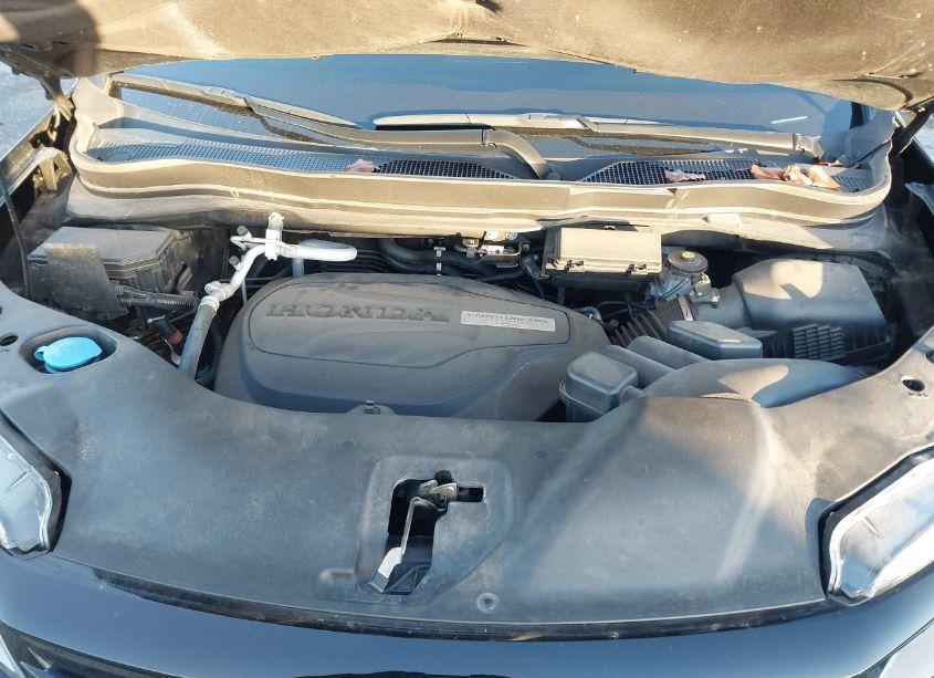 Photo 10 of 2020 Honda Pilot AWD TOURING 8 PASSENGER (VIN 5FNYF6H90LB008869)