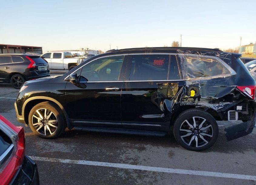 Photo 14 of 2020 Honda Pilot AWD TOURING 8 PASSENGER (VIN 5FNYF6H90LB008869)
