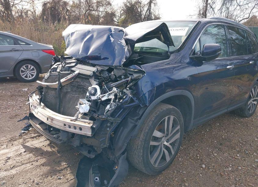 Photo 20 of 2017 Honda Pilot TOURING (VIN 5FNYF6H91HB005115)