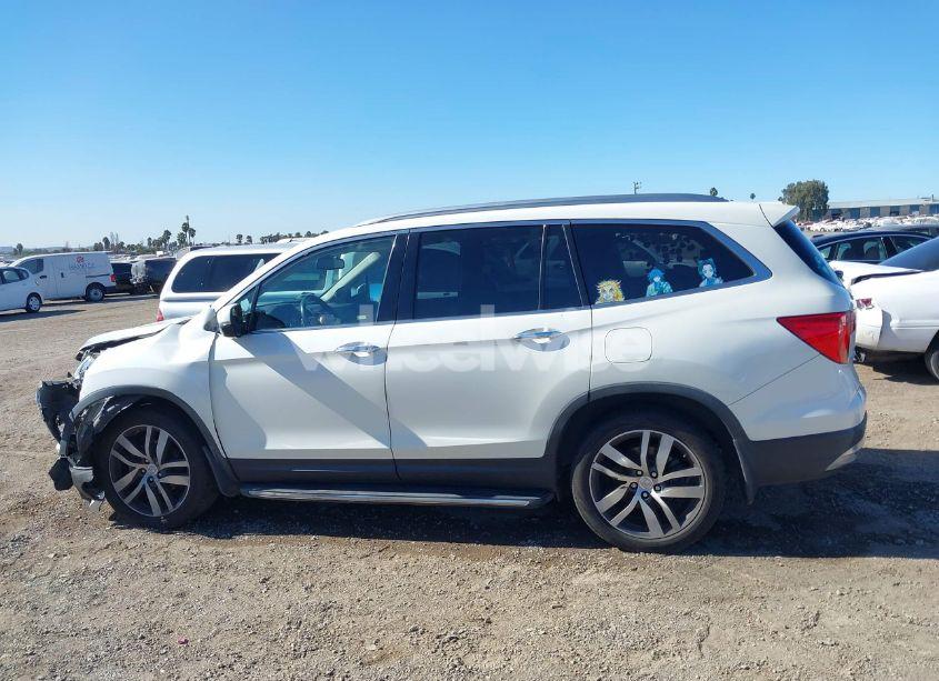 Photo 14 of 2017 Honda Pilot TOURING (VIN 5FNYF6H91HB097505)