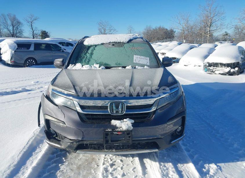 Photo 12 of 2019 Honda Pilot TOURING (VIN 5FNYF6H91KB094224)