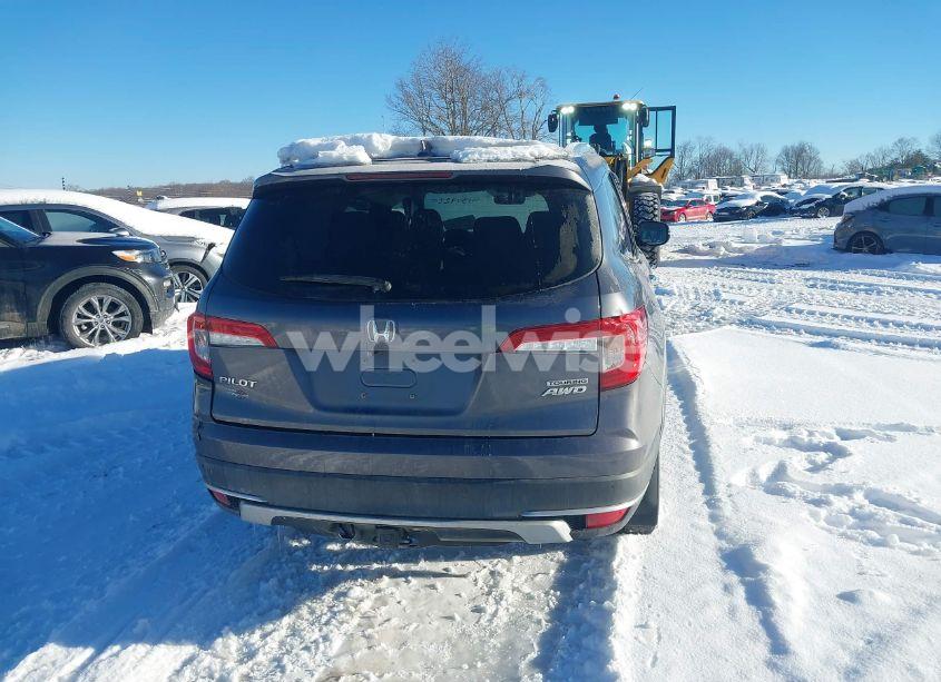 Photo 16 of 2019 Honda Pilot TOURING (VIN 5FNYF6H91KB094224)