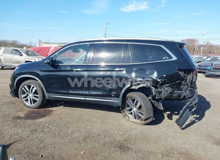 Photo 14 of 2016 Honda Pilot TOURING (VIN 5FNYF6H92GB075172)