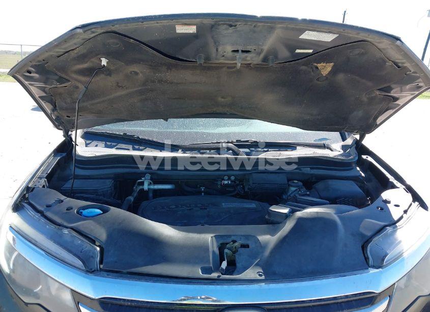 Photo 10 of 2016 Honda Pilot TOURING (VIN 5FNYF6H92GB083370)