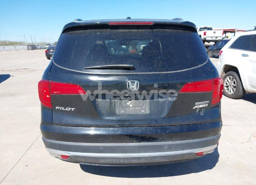 Photo 16 of 2016 Honda Pilot TOURING (VIN 5FNYF6H92GB083370)