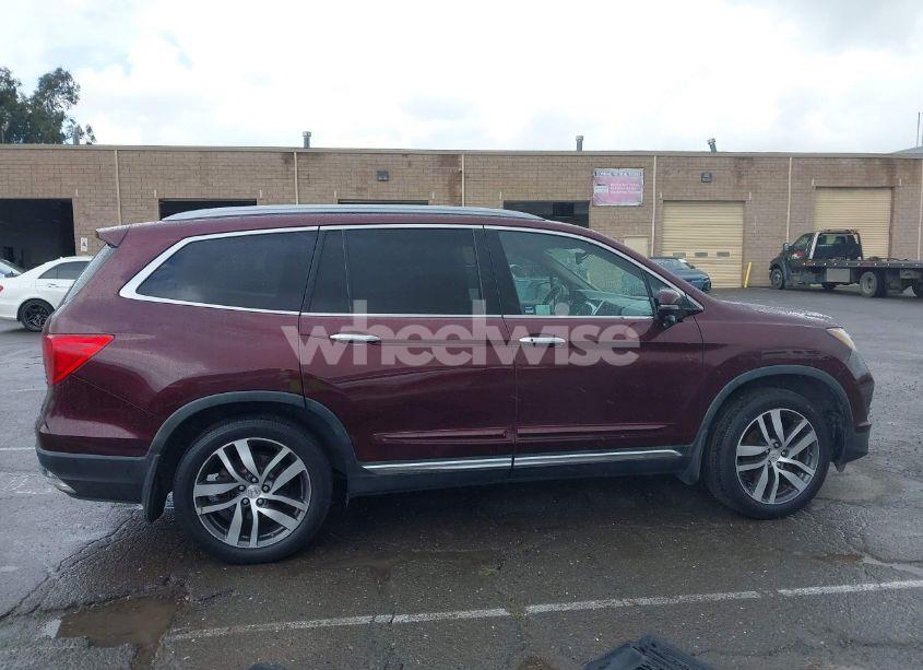 Photo 13 of 2016 Honda Pilot TOURING (VIN 5FNYF6H92GB083952)