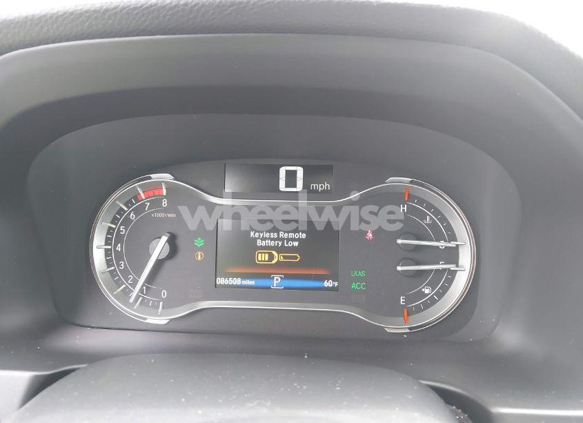 Photo 7 of 2016 Honda Pilot TOURING (VIN 5FNYF6H92GB083952)