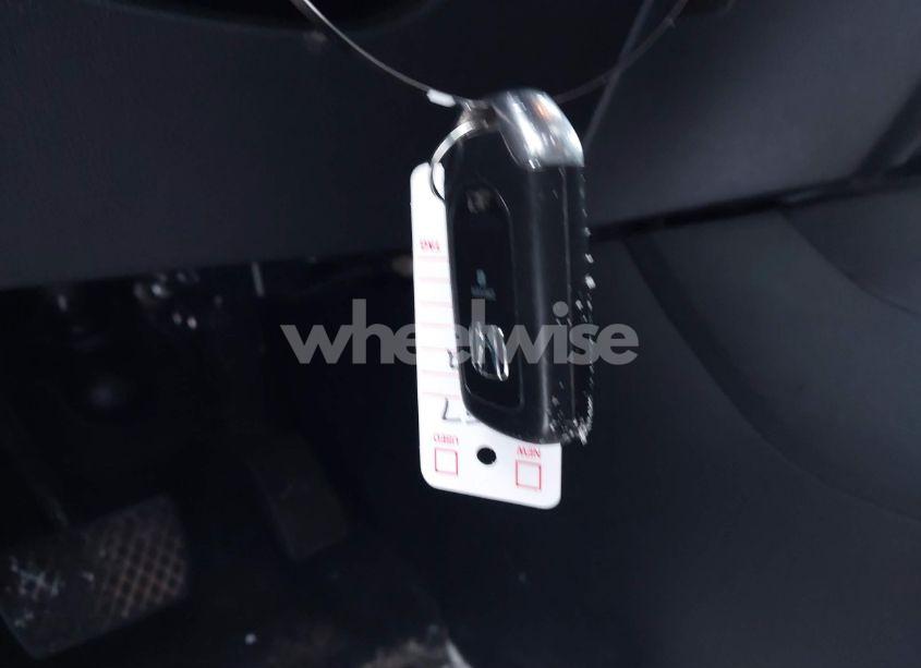 Photo 11 of 2018 Honda Pilot TOURING (VIN 5FNYF6H92JB034550)