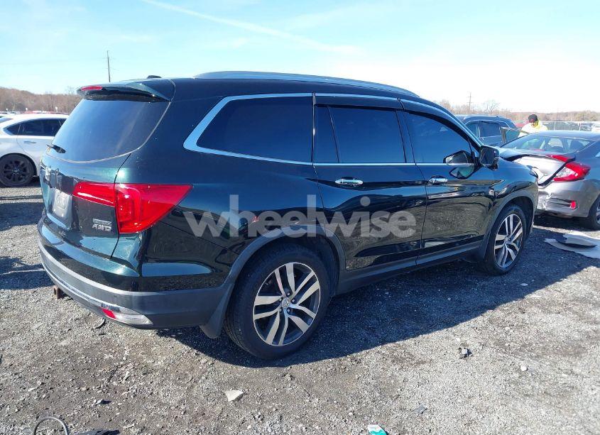Photo 4 of 2016 Honda Pilot TOURING (VIN 5FNYF6H93GB017894)
