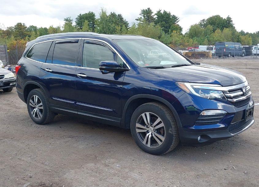 Photo 14 of 2016 Honda Pilot TOURING (VIN 5FNYF6H93GB018124)