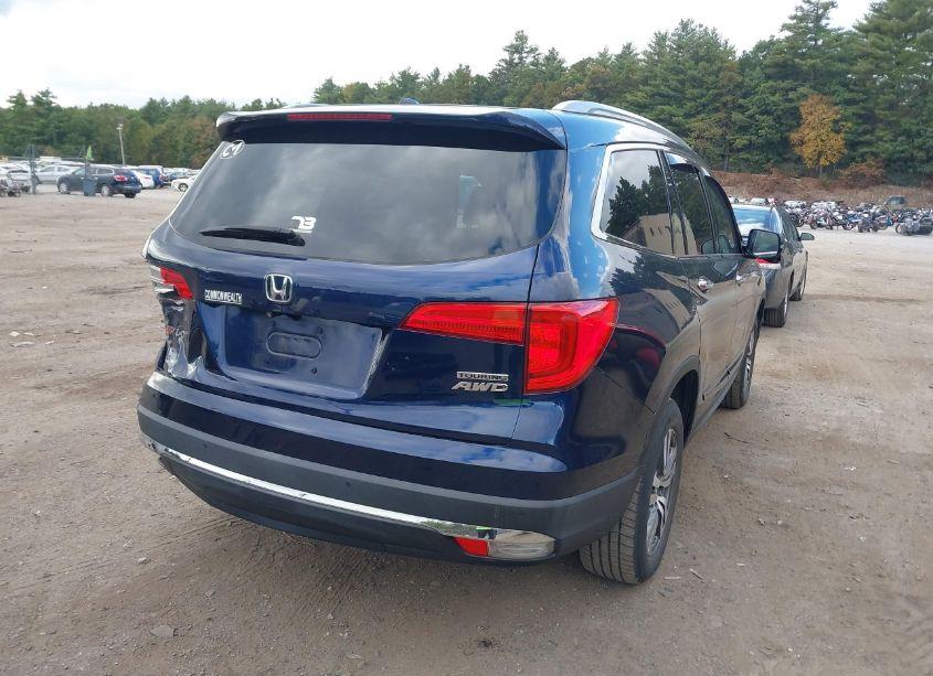 Photo 4 of 2016 Honda Pilot TOURING (VIN 5FNYF6H93GB018124)