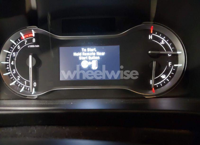 Photo 7 of 2016 Honda Pilot TOURING (VIN 5FNYF6H93GB078601)