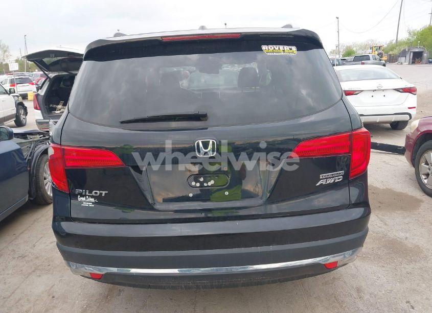 Photo 16 of 2017 Honda Pilot TOURING (VIN 5FNYF6H93HB028122)