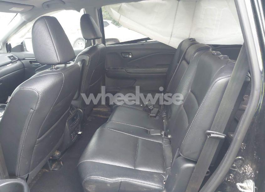 Photo 8 of 2017 Honda Pilot TOURING (VIN 5FNYF6H93HB028122)