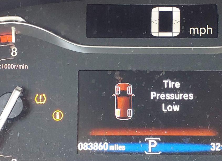 Photo 15 of 2017 Honda Pilot TOURING (VIN 5FNYF6H94HB022281)