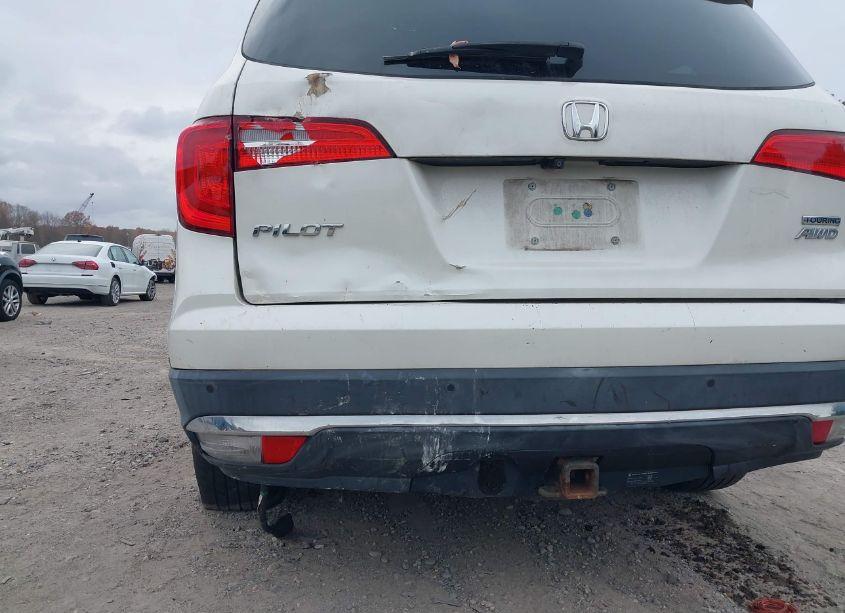 Photo 17 of 2017 Honda Pilot TOURING (VIN 5FNYF6H94HB022281)