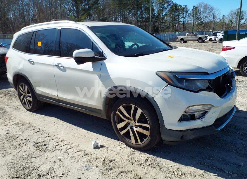 2016 Honda Pilot TOURING (VIN 5FNYF6H95GB030274) main photo