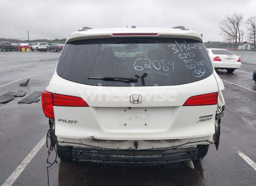 Photo 16 of 2016 Honda Pilot TOURING (VIN 5FNYF6H95GB062089)