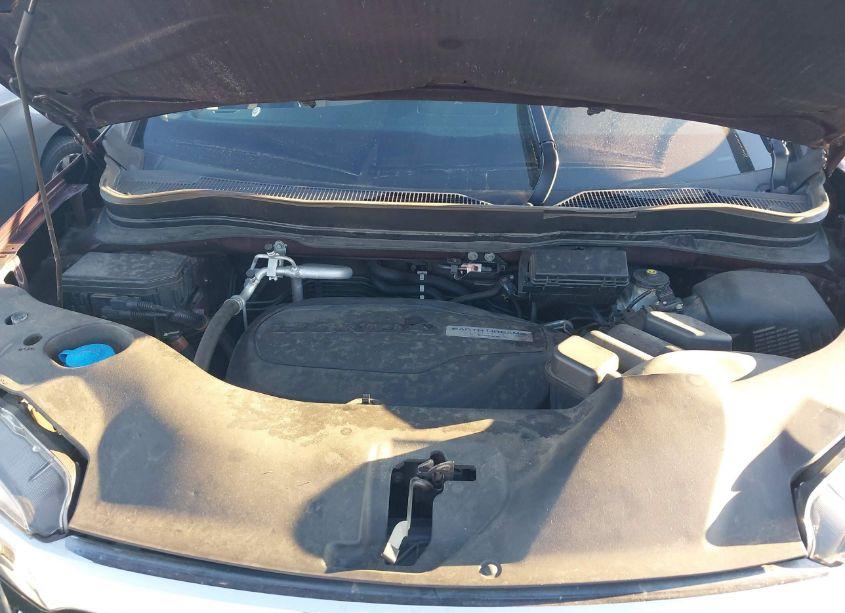 Photo 10 of 2016 Honda Pilot TOURING (VIN 5FNYF6H95GB096551)