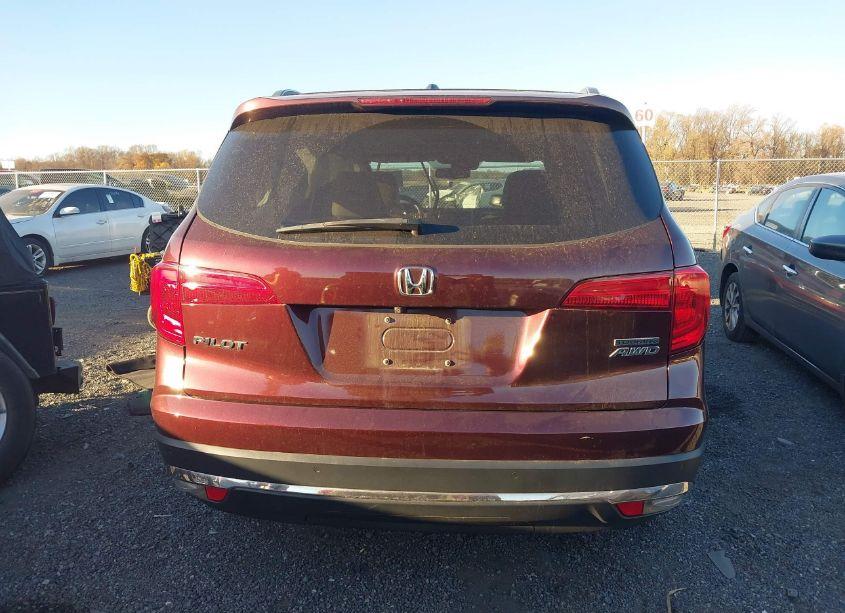 Photo 16 of 2016 Honda Pilot TOURING (VIN 5FNYF6H95GB096551)