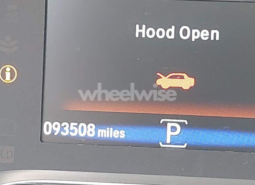 Photo 15 of 2016 Honda Pilot TOURING (VIN 5FNYF6H95GB107886)