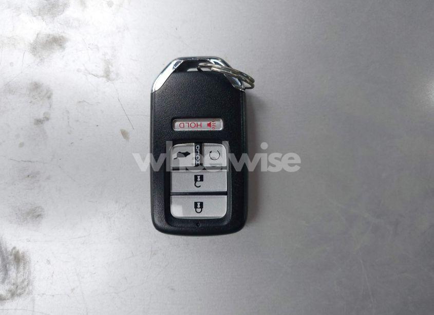 Photo 11 of 2017 Honda Pilot TOURING (VIN 5FNYF6H95HB029322)