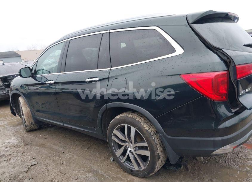 Photo 14 of 2017 Honda Pilot TOURING (VIN 5FNYF6H95HB035802)