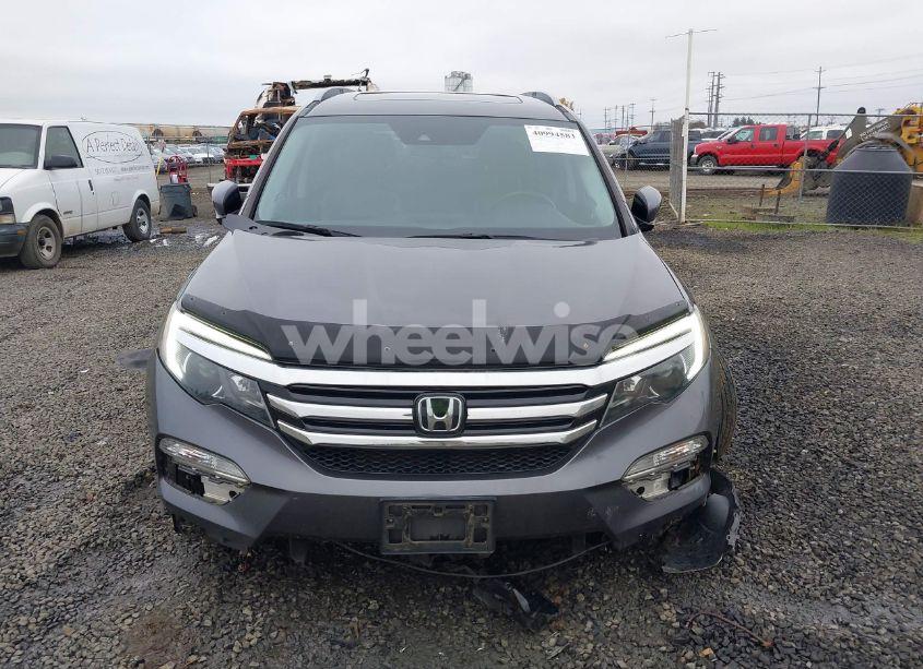 Photo 12 of 2017 Honda Pilot TOURING (VIN 5FNYF6H95HB058562)