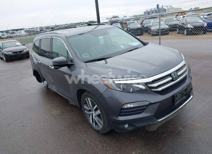 2017 Honda Pilot TOURING (VIN 5FNYF6H95HB093151) main photo