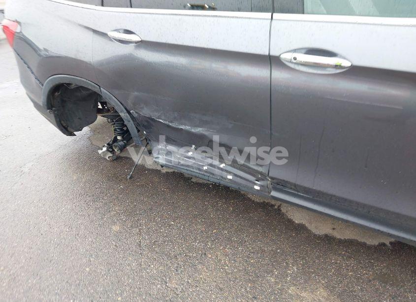 Photo 6 of 2017 Honda Pilot TOURING (VIN 5FNYF6H95HB093151)