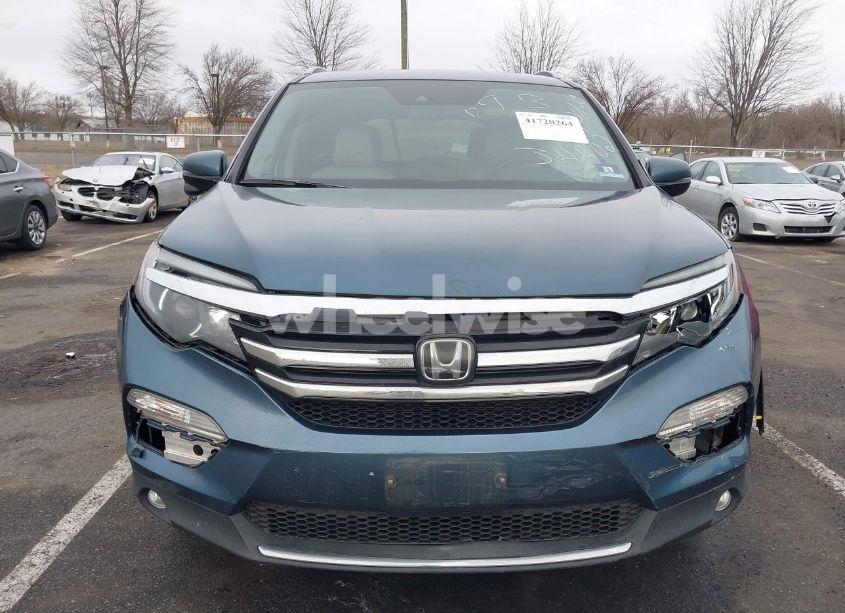 Photo 6 of 2017 Honda Pilot TOURING (VIN 5FNYF6H96HB034402)