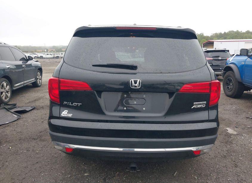 Photo 17 of 2017 Honda Pilot TOURING (VIN 5FNYF6H96HB101192)